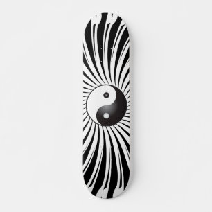 Yin Yang Symbol: Skateboard