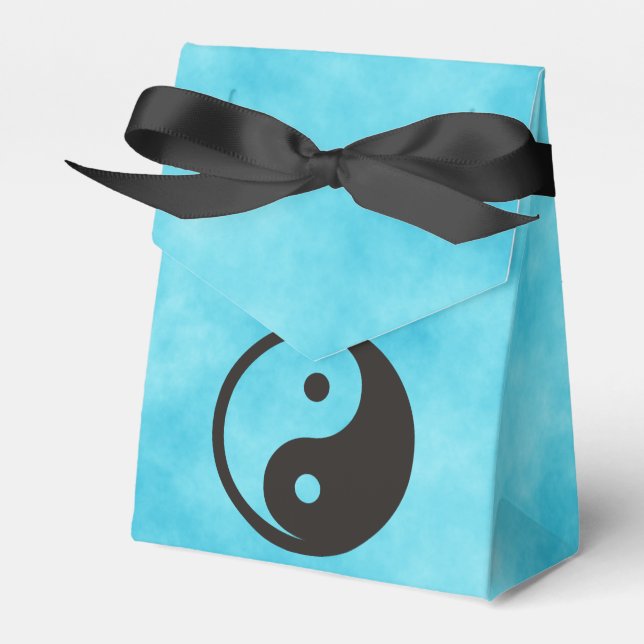 Yin Yang Symbol - solid tattoo design Favour Box (Front Side)