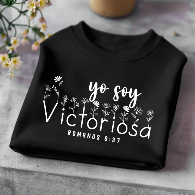 Yo Soy Victoriosa Christian Spanish T-Shirt (Creator Uploaded)