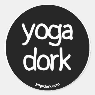 yogadork sticker round black/white