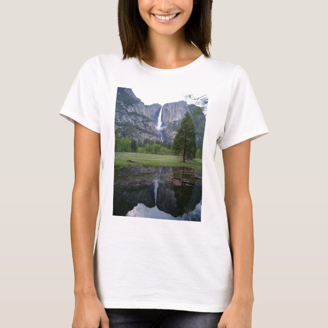 yosemite falls reflection T-Shirt (Front)