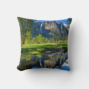 Yosemite Falls   Yosemite National Park Cushion