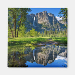 Yosemite Falls   Yosemite National Park Magnet