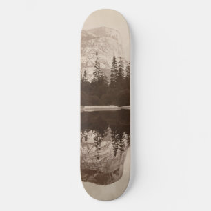 Yosemite - Mirror Lake - National Park Skateboard