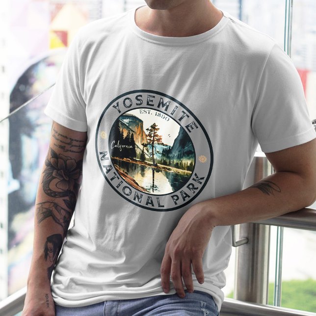 Yosemite National Park California mountain climbig T-Shirt (Creator Uploaded)
