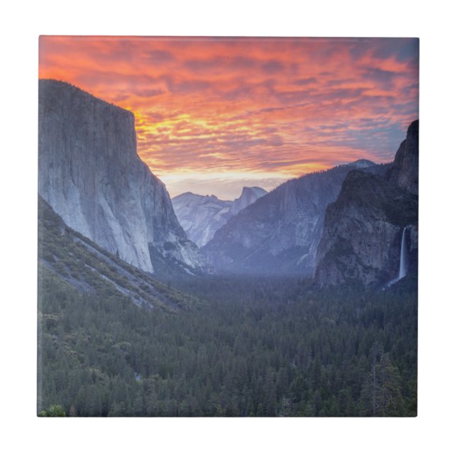 Yosemite Tunnel View Tile (Front)