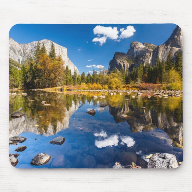 Yosemite Valley in Fall Mouse Pad (Front)