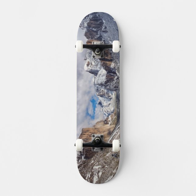 Yosemite Valley in Snow Skateboard (Front)