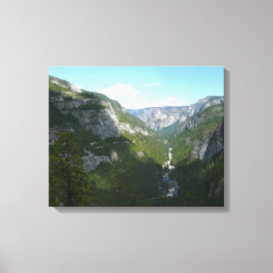 Yosemite Valley in Yosemite National Park Canvas Print
