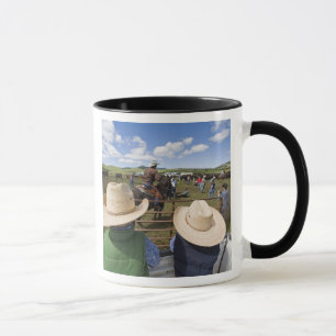 Young boys take in the 2007 Hughes Ranch Mug