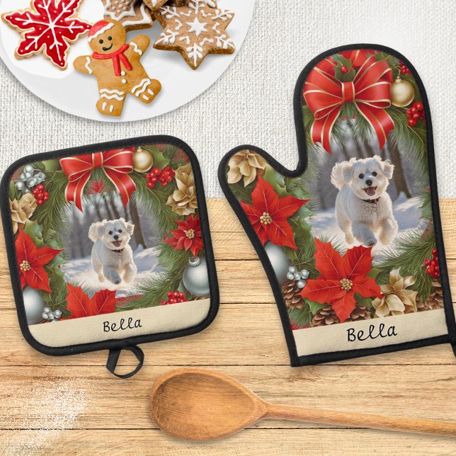 Your Dog Photo Pet Picture Festive Christmas Oven Mitt & Pot Holder Set (An oven mitt and pot holder to customize with your dog's photo and name, with festive wreath design)