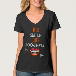 Your Smile Looks Boo Ti Ful With Ghost Teeth Hallo T-Shirt