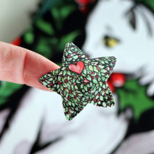 Yule Wreath Star Sticker