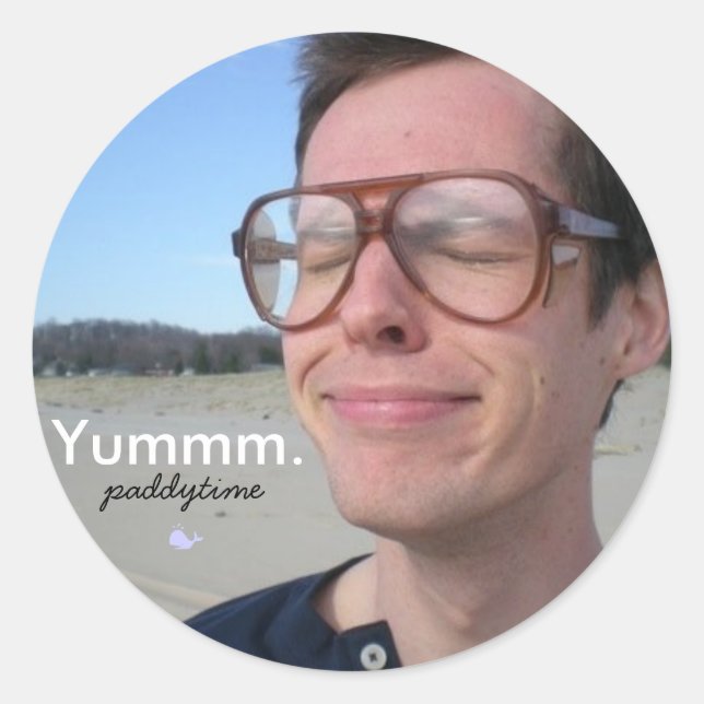 yummm classic round sticker (Front)