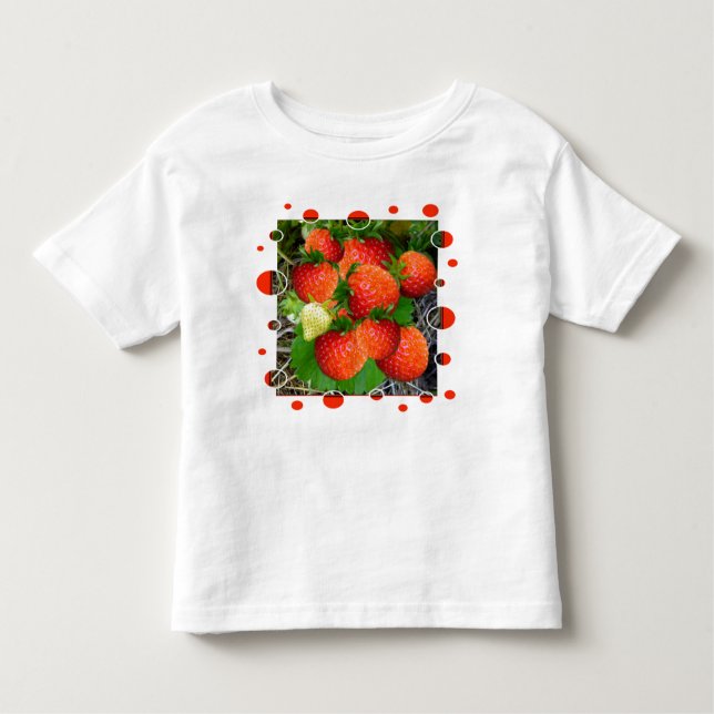 YUMMY STRAWBERRYS   T-Shirt (Front)