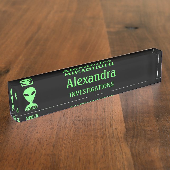 Z Smile! Happy Alien LGM Geek Humour Desk Sign (Side)