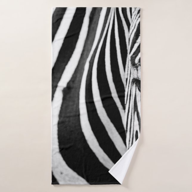 ZEBRA CLOSE-UP VIEW BATH TOWEL (Bath Towel)