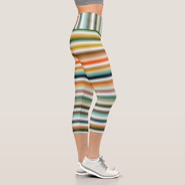 Zigzag Multicolor Pattern  Capri Leggings (Right)