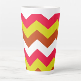 ZIGZAG PATTERN. LATTE MUG