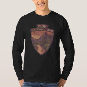 Zion National Park Merchandise Zion Hiking Souveni T-Shirt