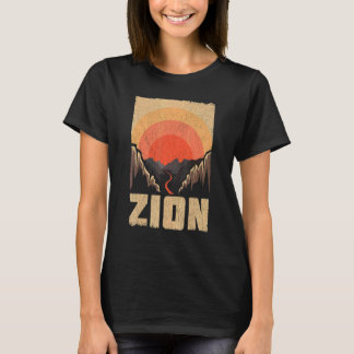 Zion National Park Merchandise Zion Hiking Souveni T-Shirt