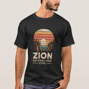 Zion National Park Utah Retro Sunset T-Shirt
