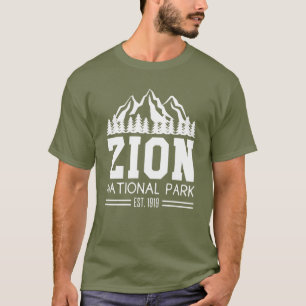 Zion National Park Utah USA Outdoors Hiking T-Shirt