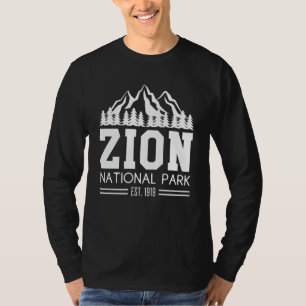 Zion National Park Utah USA Outdoors Hiking T-Shirt
