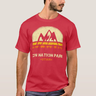 Zion National Park Vintage 4 T-Shirt