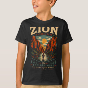 Zion national park vintage retro canyon outdoor T-Shirt