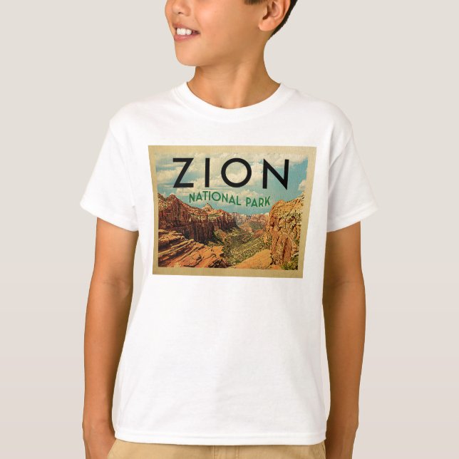 Zion National Park Vintage Travel T-Shirt (Front)
