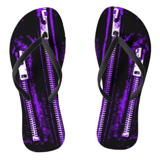 Zips Purple print flip flops