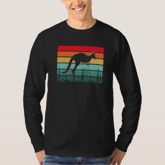 Zoo Animal Outback Australia Animal  Retro Kangaro T-Shirt