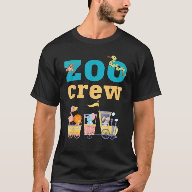 Zoo Crew Zookeeper Family Trip Zoo Visitor Wildlif T-Shirt (Front)