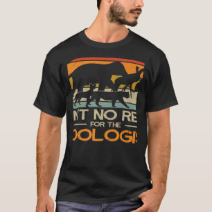 Zoologist Zookeeping Wildlife Zoology Zoo Employee T-Shirt